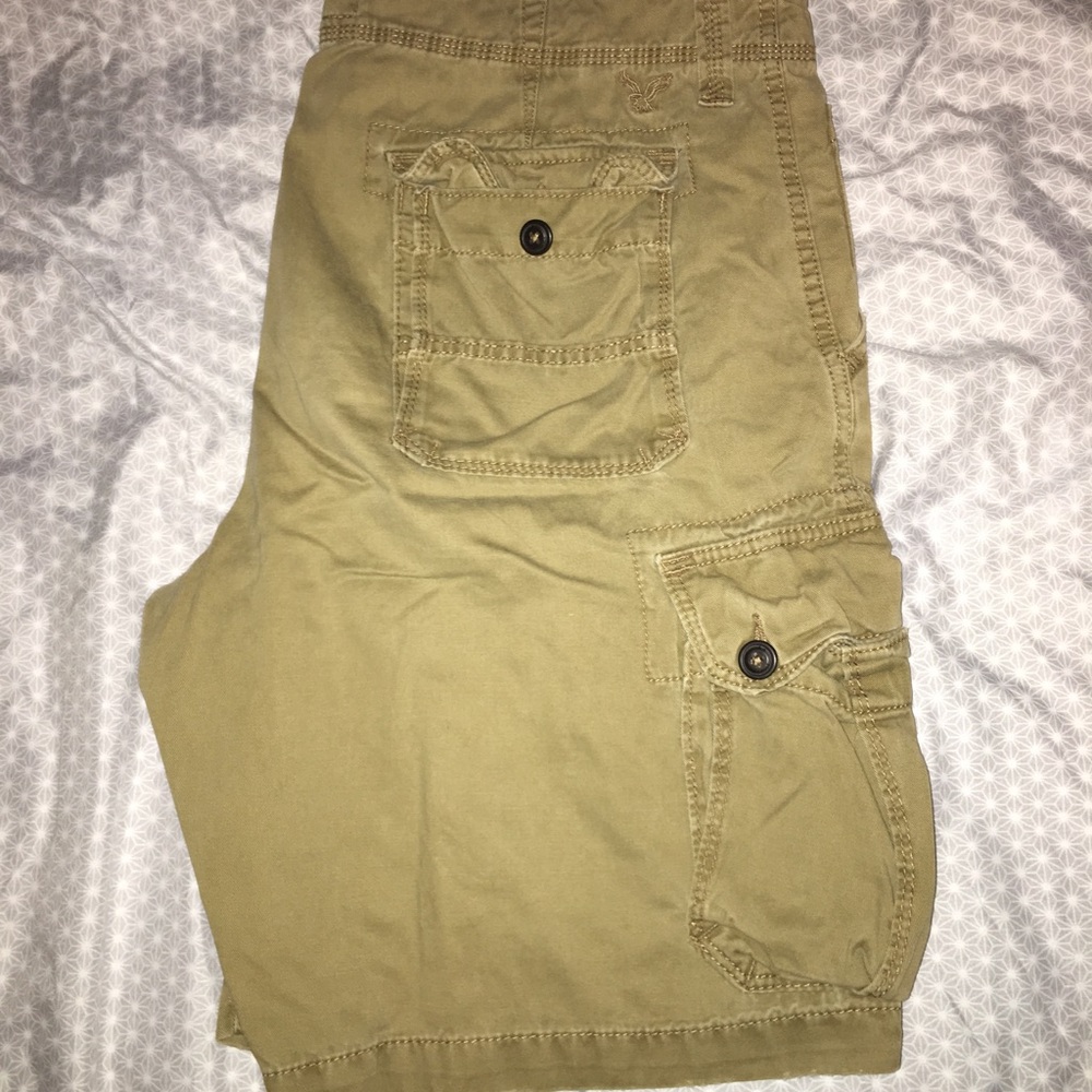 Plain Cargo Shorts